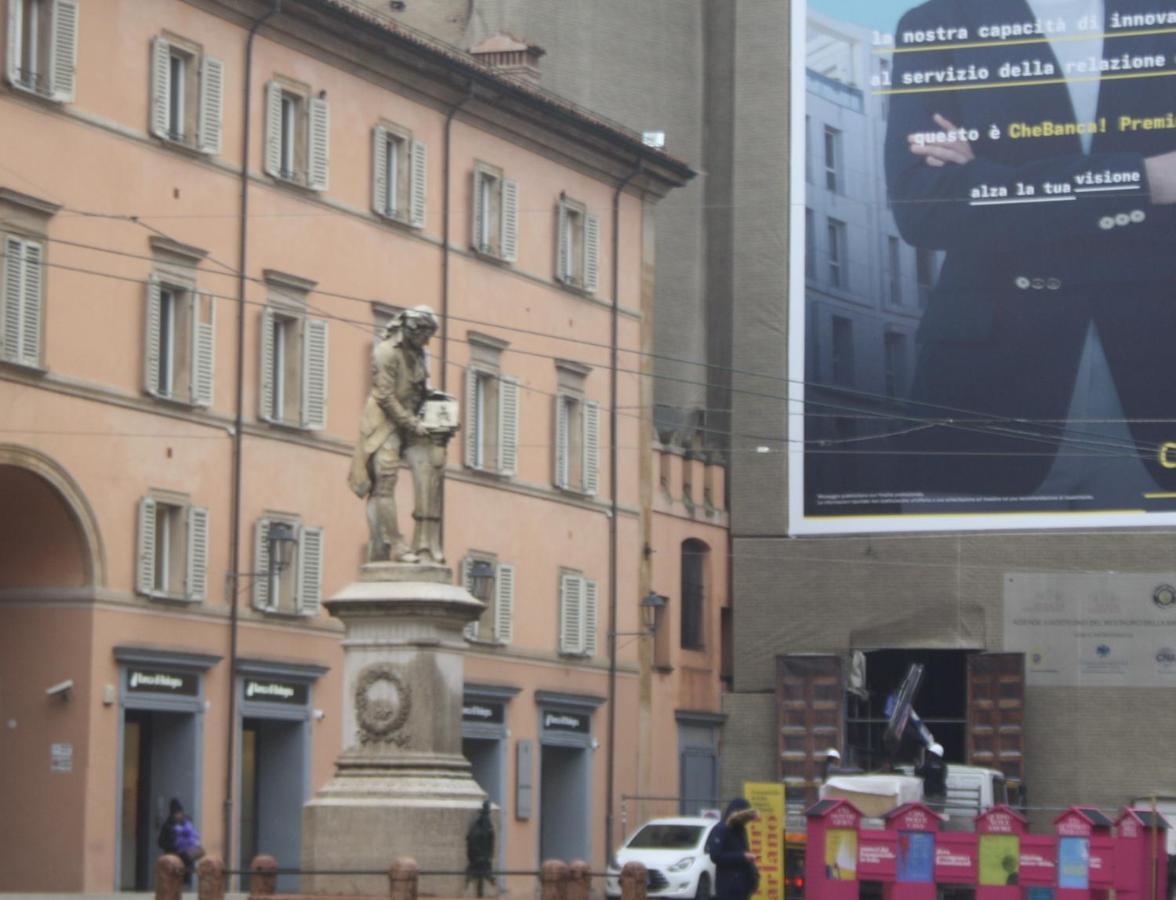 Appartamento Blu Centro Storico โบโลญญา ภายนอก รูปภาพ